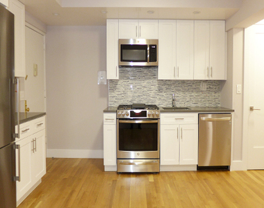 Cashback Rentals - Midtown East - Photo Thumbnail 1