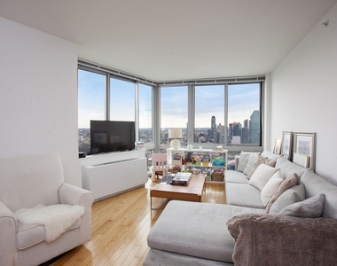 45th Avenue - Photo Thumbnail 1