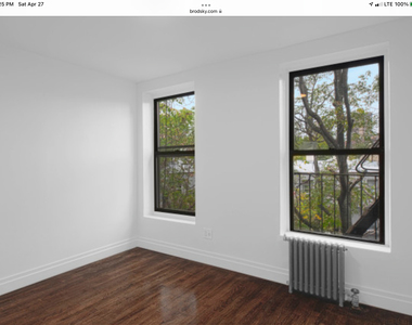 Rivington Street and Chrystie  - Photo Thumbnail 5