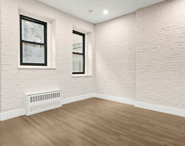  10th & 2nd Avenue  - Photo Thumbnail 4