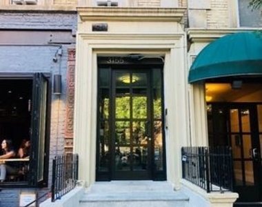 3155 Broadway - Photo Thumbnail 1