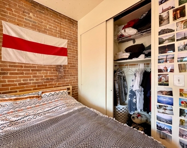 422 East 83rd Street - Photo Thumbnail 9
