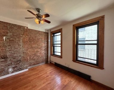 401 East 115th Street - Photo Thumbnail 9