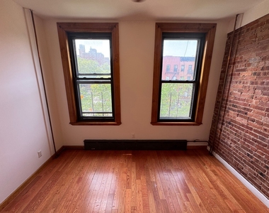 401 East 115th Street - Photo Thumbnail 15