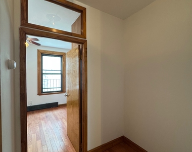 401 East 115th Street - Photo Thumbnail 7