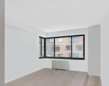 10 East End Avenue - Photo Thumbnail 4