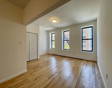 1727 Lexington Avenue - Photo Thumbnail 8