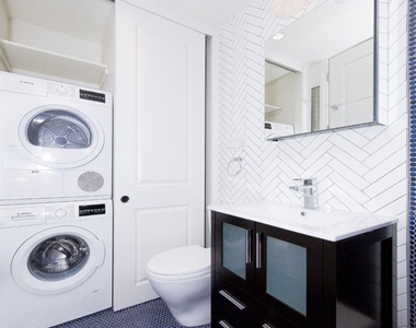 224 East 85th Street - Photo Thumbnail 5