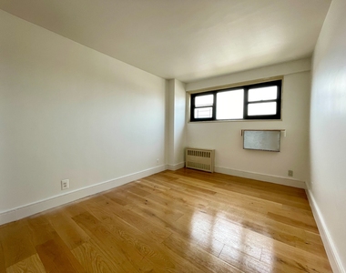 115 East 122nd Street - Photo Thumbnail 8