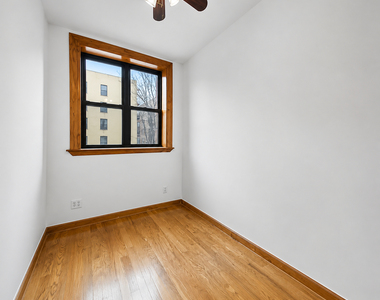 2250 1st Avenue - Photo Thumbnail 7