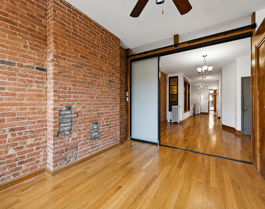 2250 1st Avenue - Photo Thumbnail 8