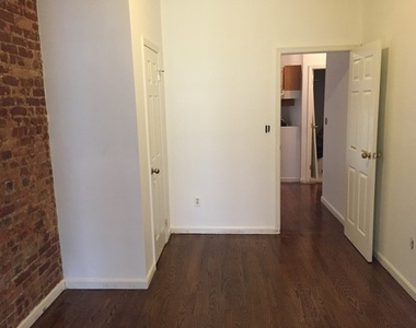 1719 Lexington Avenue - Photo Thumbnail 6