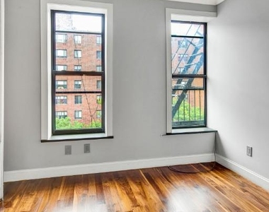 16 East 116th Street - Photo Thumbnail 5