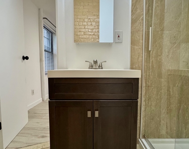 231 East 115th Street - Photo Thumbnail 15