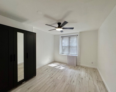 231 East 115th Street - Photo Thumbnail 2