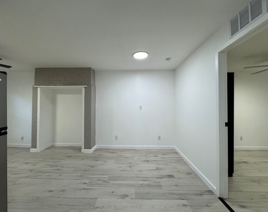 231 East 115th Street - Photo Thumbnail 10