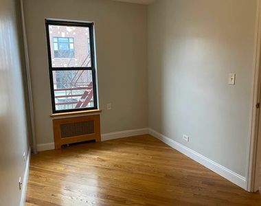 2272 1st Avenue - Photo Thumbnail 3