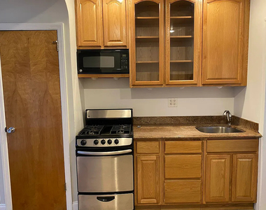 2272 1st Avenue - Photo Thumbnail 1