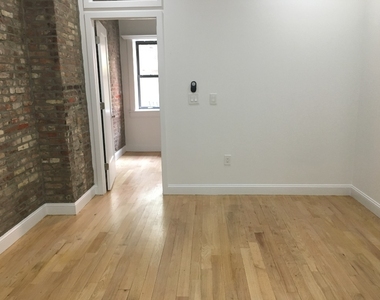 160 Stanton Street - Photo Thumbnail 4