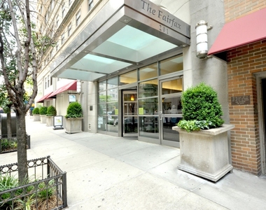 201 East 69th Street - Photo Thumbnail 7