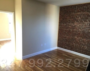 330 Lewis Ave - Photo Thumbnail 2