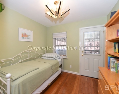 77-16 25th Avenue, East Elmhurst, Ny 11370 - Photo Thumbnail 9