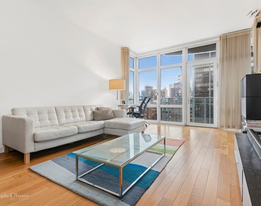 555 West 59th St - Photo Thumbnail 1