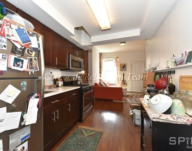 41-14 20th Avenue, Astoria Ny 11105 - Photo Thumbnail 3