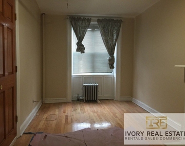 206 Lefferts Pl - Photo Thumbnail 1