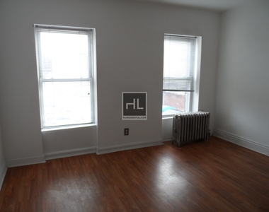 28 Herkimer Street - Photo Thumbnail 4