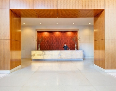 222 East 34th Street - Photo Thumbnail 5