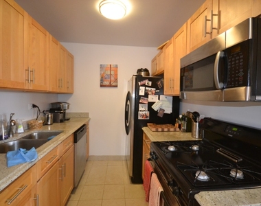 123-32 82nd Avenue - Photo Thumbnail 2