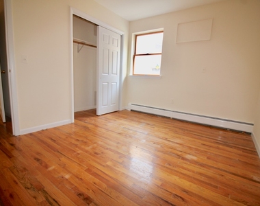 577 prospect ave - Photo Thumbnail 7