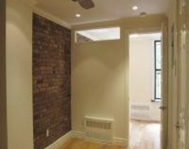 521 East 5th Street - Photo Thumbnail 4