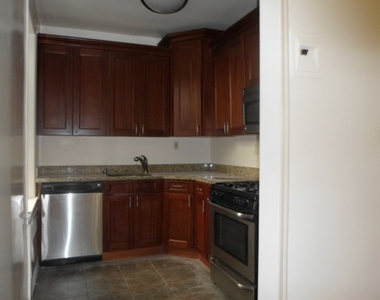 47-07 41st St, Apartment 2c - Photo Thumbnail 8