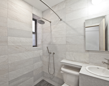 124 Ludlow St - Photo Thumbnail 8