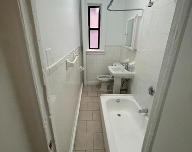 569 w 171 st  ny,10032. no deposit and 1st month free rent . - Photo Thumbnail 4