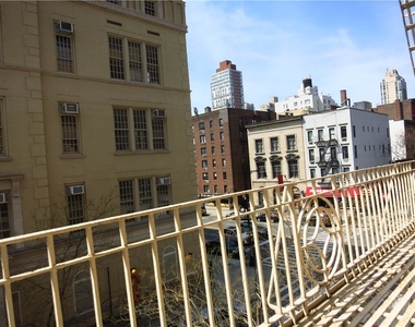 East 78 Street - Photo Thumbnail 5