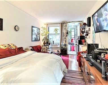 338 East 53rd Street, New York, NY, 10022 - Photo Thumbnail 1