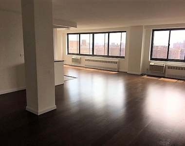  3br/2.5bath High Floor Central Harlem with 24hr Doorman - Photo Thumbnail 5