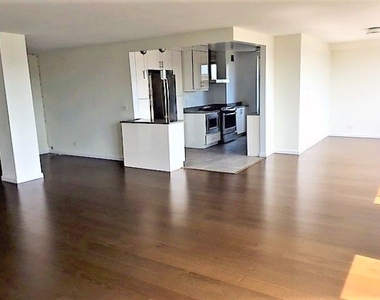  3br/2.5bath High Floor Central Harlem with 24hr Doorman - Photo Thumbnail 2