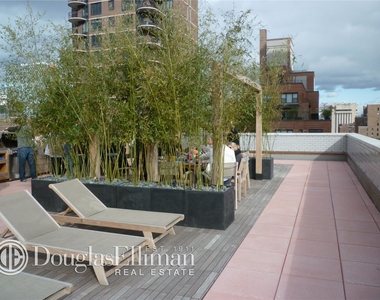 250 East 65th St - Photo Thumbnail 11