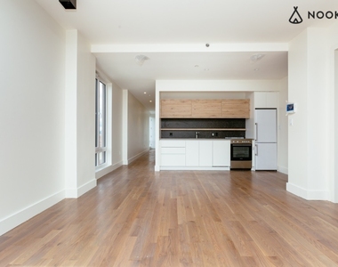 1068 Fulton St - Photo Thumbnail 1