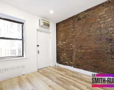 154 East 7th Street, New York, Ny, 10009 - Photo Thumbnail 4