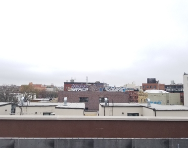 1207 Broadway Bushwick NY 11221 $600 Gift Card! - Photo Thumbnail 9