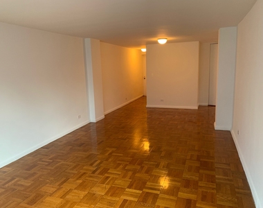 150 East 18th Street Apt 14D - Photo Thumbnail 4