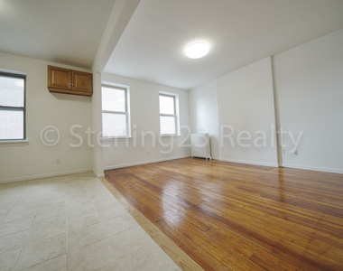 21-06 Newtown Ave, Astoria, Ny 11102 - Photo Thumbnail 6