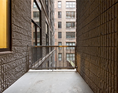 254 Park Avenue South - Photo Thumbnail 8