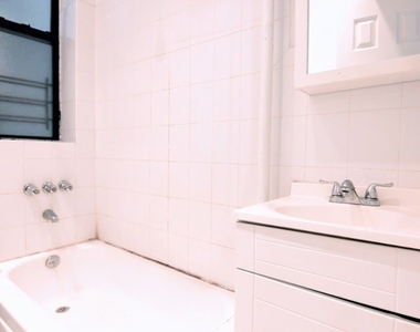 314 east 84th street - Photo Thumbnail 1