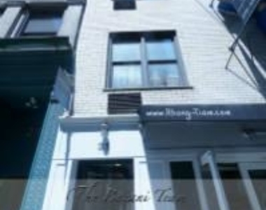 East 21st Street - Photo Thumbnail 0